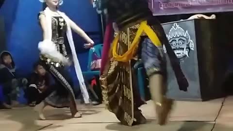 Topeng dance sontoloyo
