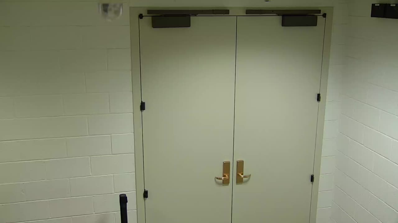 7183CVCULElevator#5Lobby_2021-01-06_15h40min02s200ms.mp4