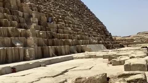 The Seven Wonders of the World: The Pyramids of Egypt