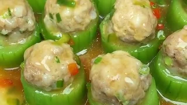 Sponge gourd steamed meatballs are fragrant but not greasy