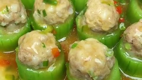 Sponge gourd steamed meatballs are fragrant but not greasy