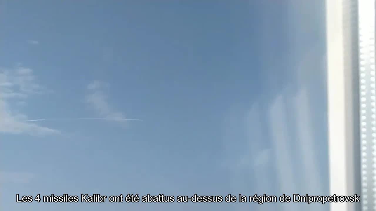 ️Sur la région de Dnipropetrovsk, les 4 missiles Kalibr ont été abattus, avec lesquels les Russes o