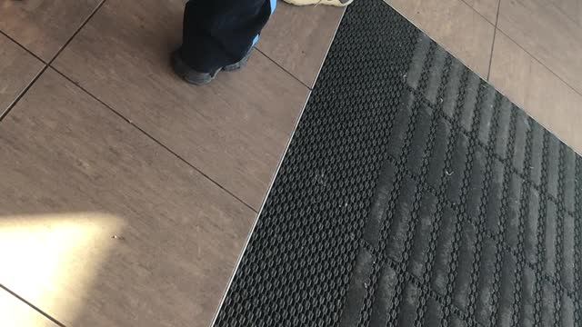 Gas Station Shows Poor Customer Service in Omaha