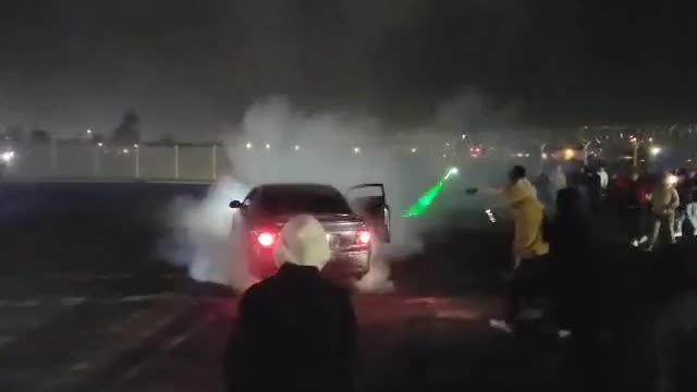 Pontiac GTO Donuts and Burnouts!