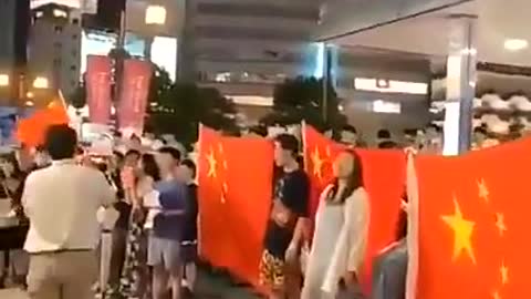 日本国内に反日文化の国の人達が増え続けていることに、危機感を感じていますか？ 彼らは「祖国の政府から命令が有れば」一斉に攻撃を開始します。動画は数年前の日本国内の出来事。