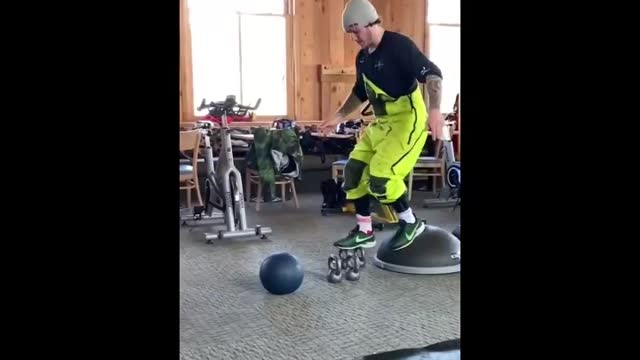 Balance competition in gym