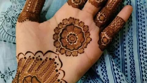 Baby girl women sample mehndi