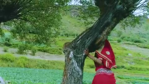 Radhe Radhe - राधे राधे - Official Music Video | Hansraj Raghuwanshi | Mista Baaz | iSur