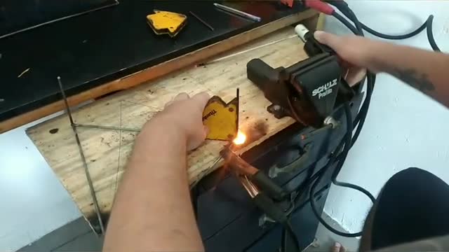 diy suporte para plantas geométrico. #diy