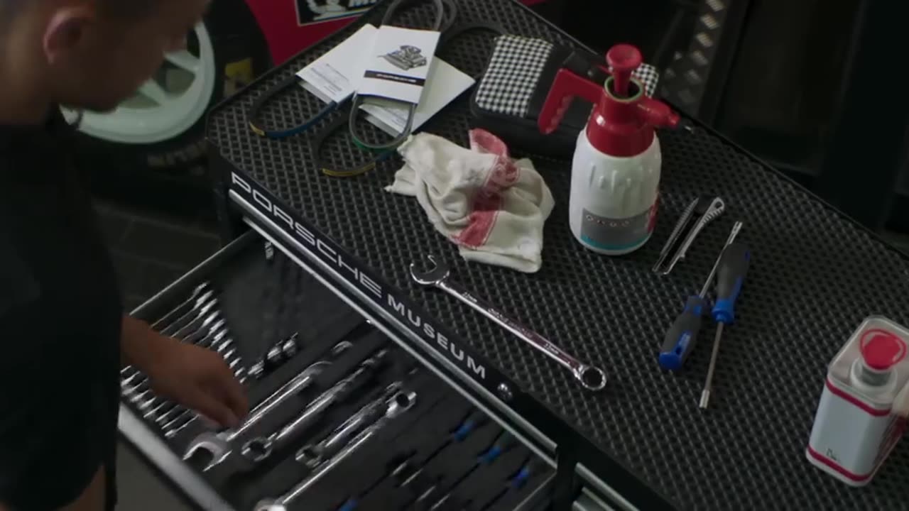 Porsche 911 GT1 Strassenversion