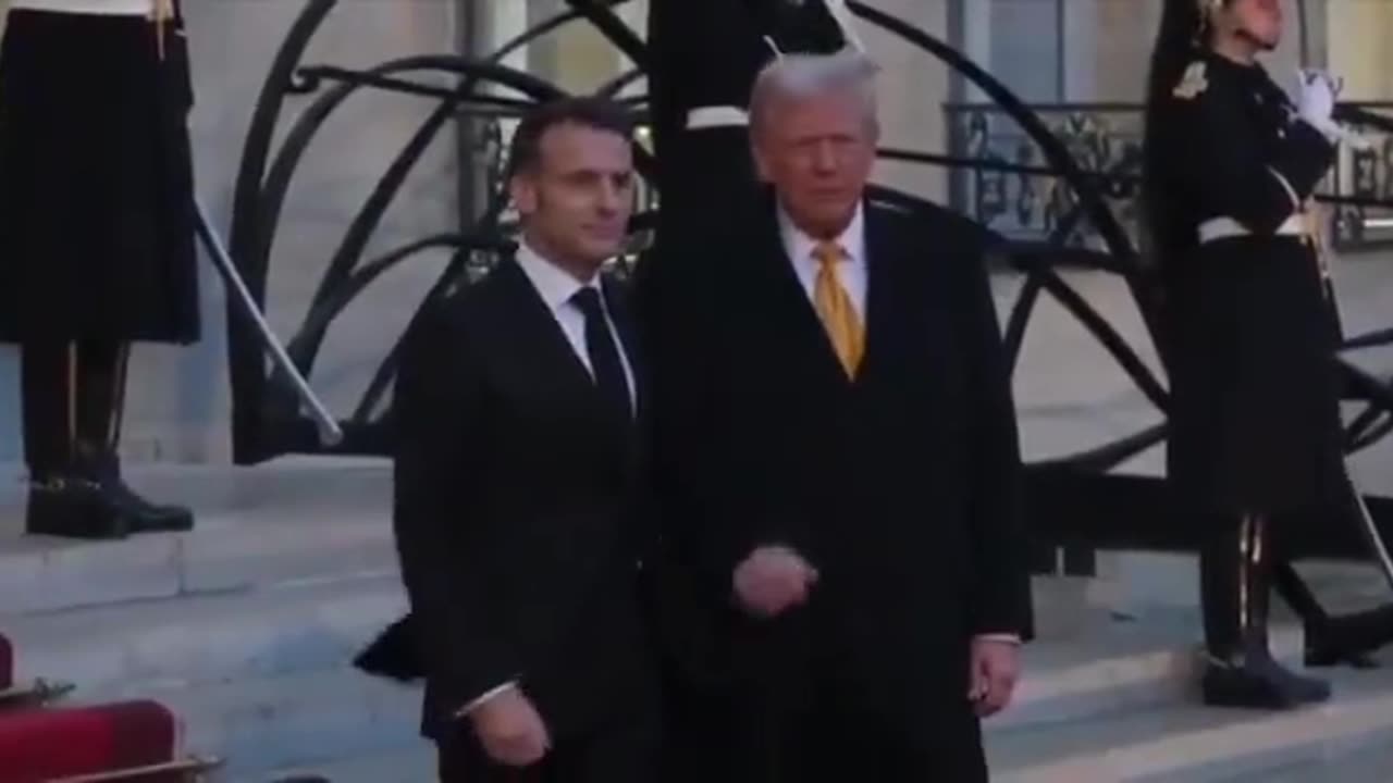 2.0 MACRON GREETS THE KING OF THE WORLD. GOLD TIE TRUMP.