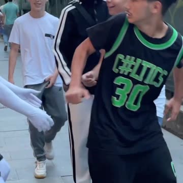 They don’t expect that 😂💃😂