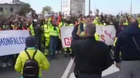 ITALY "WE SHALL NOT! WE SHALL NOT!"