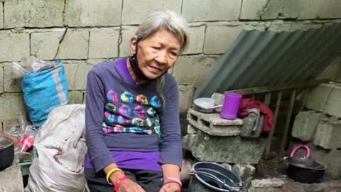 Lola Rosalita (Santa Fe Bantayan Island Cebu Philippines)