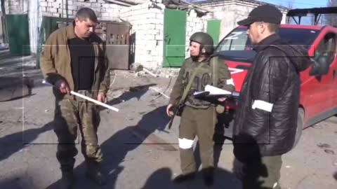 Ukrainian terrorists during interrogation tell how they killed civilians in Mariupol.