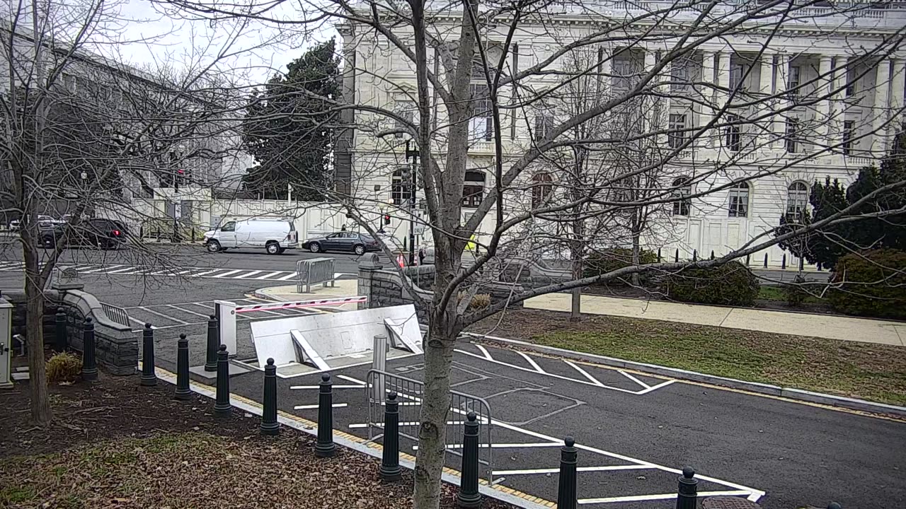 0679USCG00SEDriveExit_2021-01-06_11h40min45s407ms.mp4