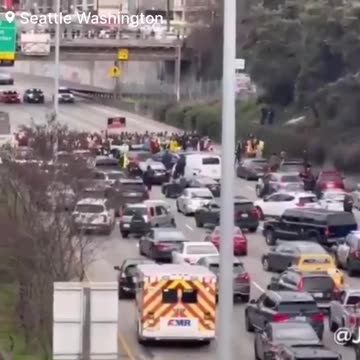 Seattle Washington - Pro-Palestine Protesters Bring the I-5 Highway to a complete Standstill, Blocking All Traffic