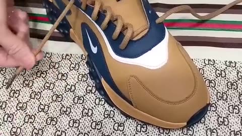 Creative Comman Trending Shose Lase