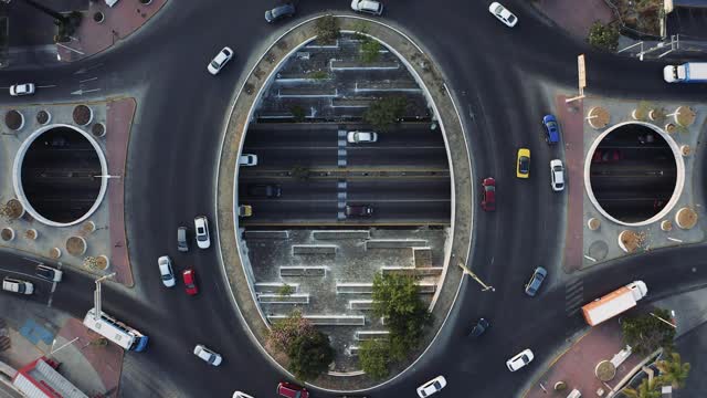 City busy traffic intersection, time-lapse