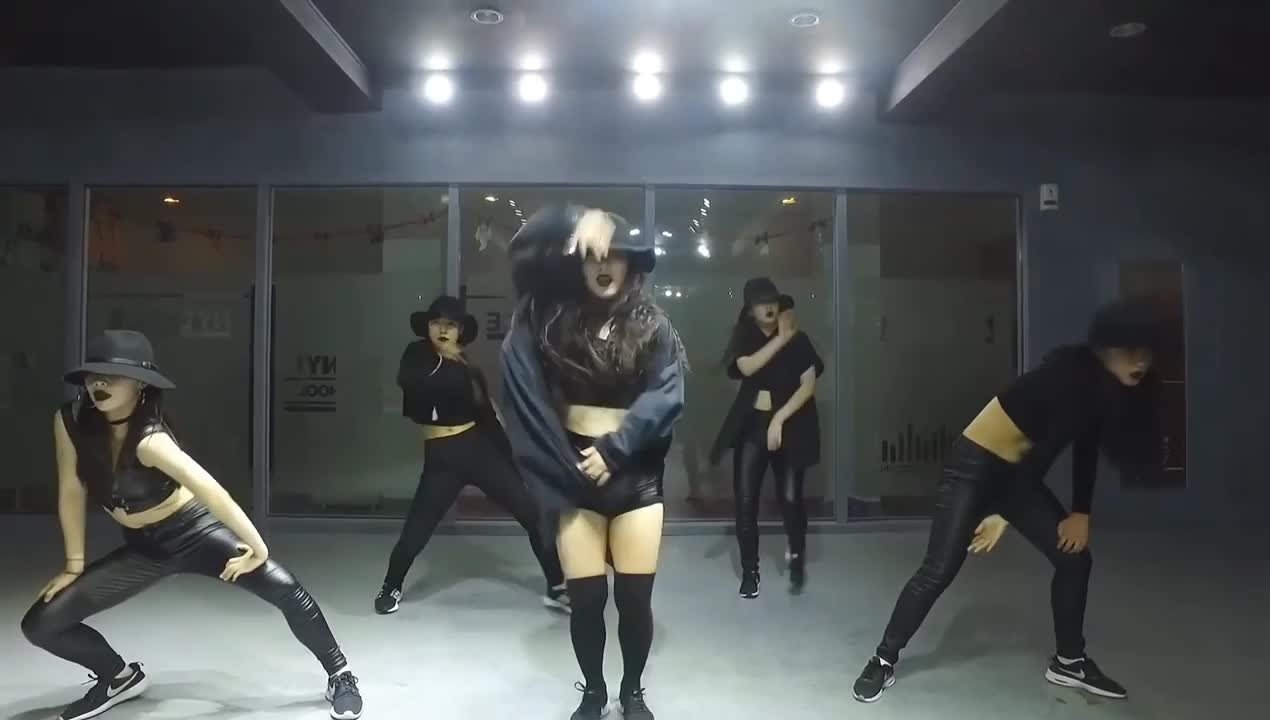 Girls dance to christmas jingle remix