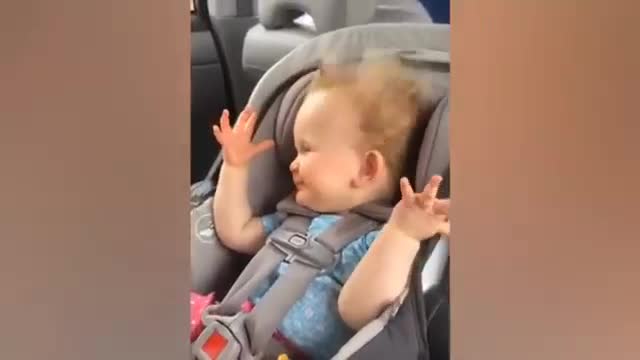 baby enjoy the wind