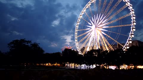 Travel Around The World: Paris (Ferris Wheel)