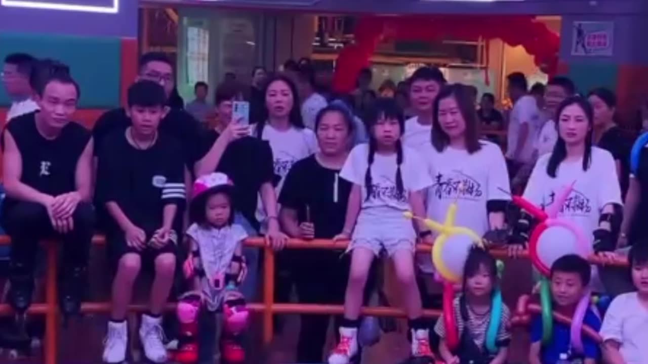 Funny girls 💋💓 Cute girls funn girls dance