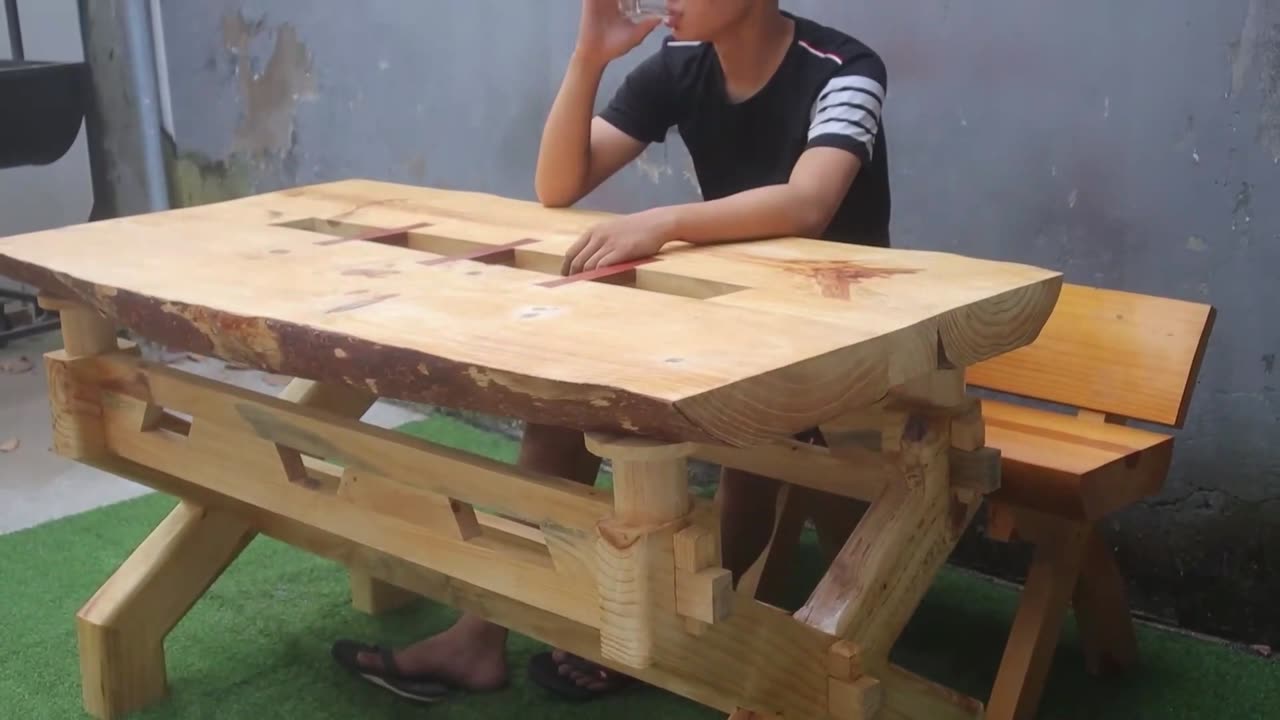How to Transform Raw Wood into a Stunning Dining Table | WoodWorkingManualArt