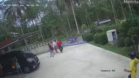 Gate Lands on Girl After She Lends a Hand to Close It