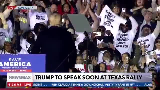 FULL RALLY: Donald Trump reads 'The Snake,' blasts Biden and sends a message to AT&T