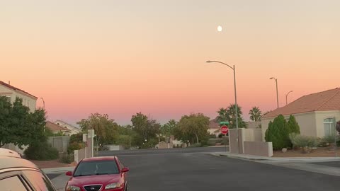 Vegas sunset with the moon