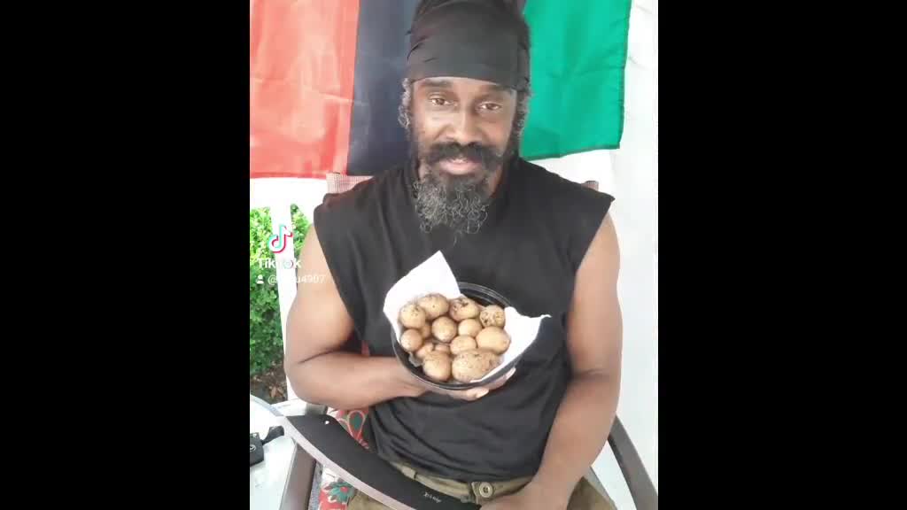 Has Black People Turned Veganism Into A Religion ? - SOUL Brother DAKU #SOULPower4Ever !