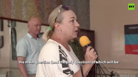 Residents of Svetlodarsk in Donetsk talk about joining The Russian Federation