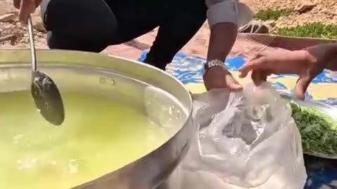 Nomadic Family preparing sweet juice shake for festival | Nomadic Life in Iran