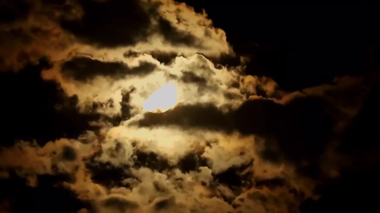 Quick view of Moon Timelapse