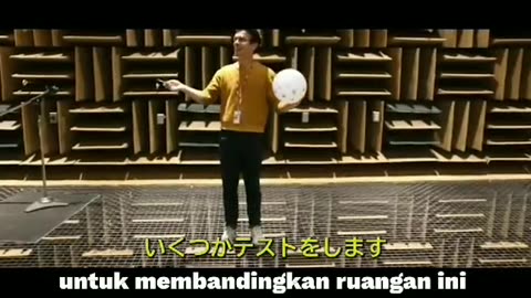 Thunder's echo proves there is a dome - listen with speakers turned up.