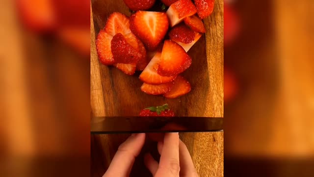 Strawberries 🍓🍓🍓🍓