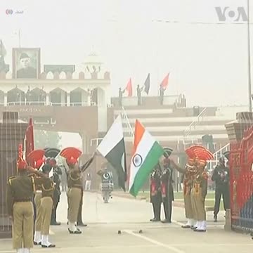 Border Guards and An Actual Border? Watch how India and Pakistan Change Border Guards