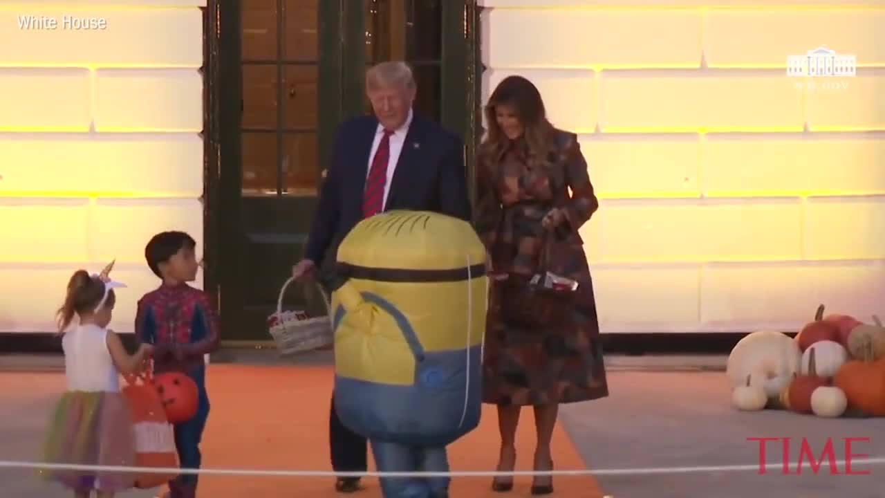 FLASHBACK to President Trump's most HILARIOUS Halloween Moment!