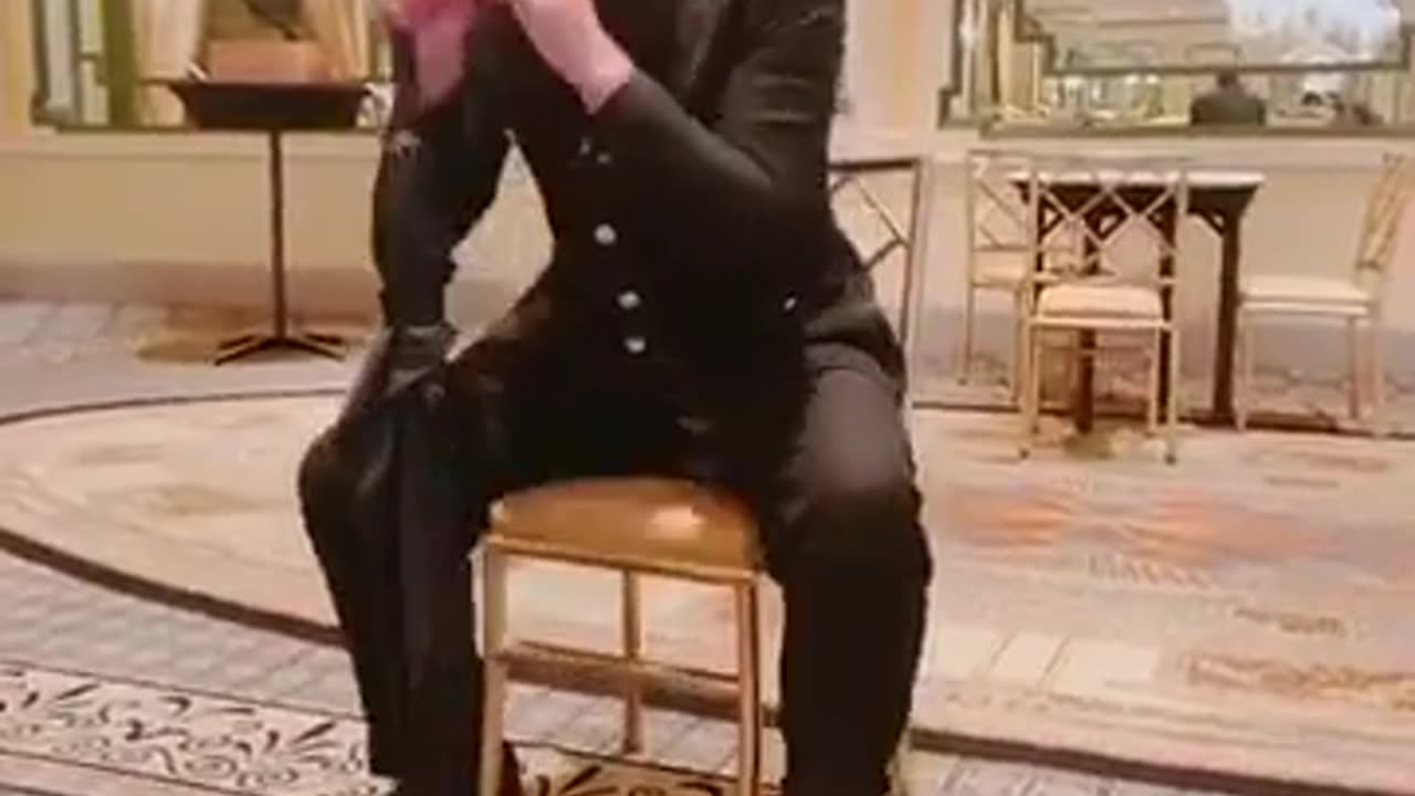 20181116文贵先生视频¹：文贵在皮埃尔酒店现场采访演习搞笑版