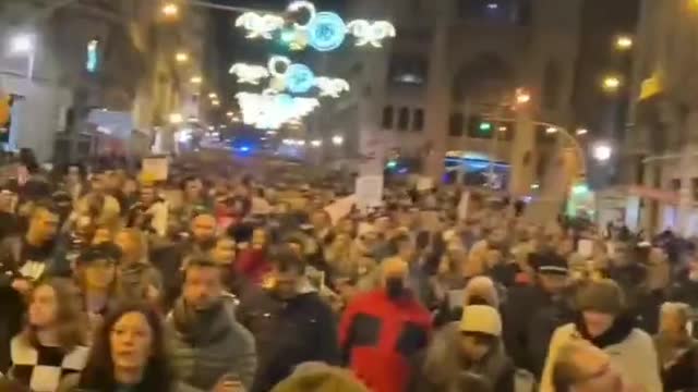 Barcelona hit the streets again, keep rising up beautiful souls