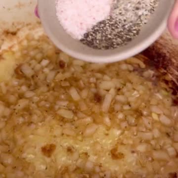 One Pot Greek Chicken and Rice