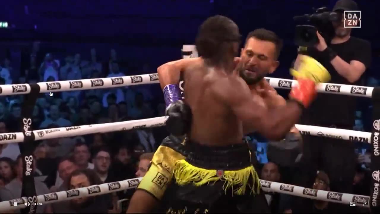 KSI VS Joe Fournier ko in Round 2