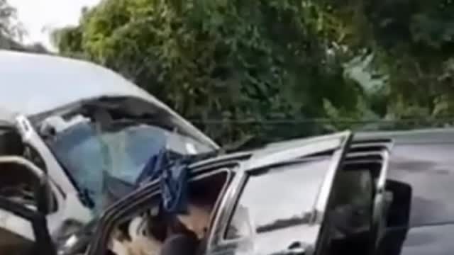 Jamaican police and resident
