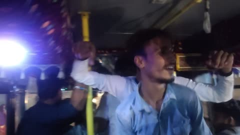 Disco in side the bus bhojpuri dance video