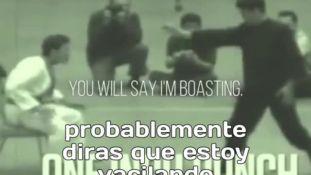 Le preguntaron a Bruce Lee y el contesto esto