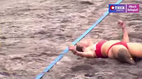 IMPOSSIBLE point in Women's Beach Volleyball