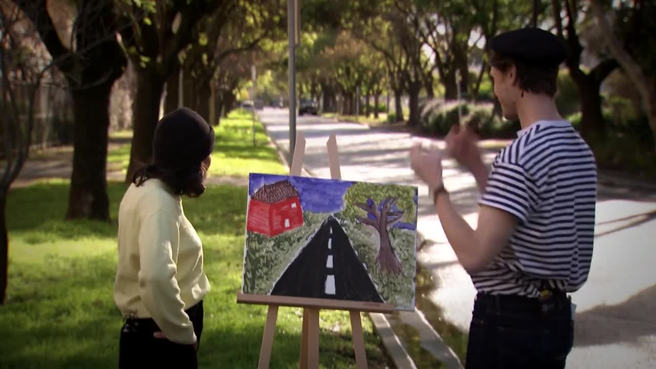 Street Art - Behind the News