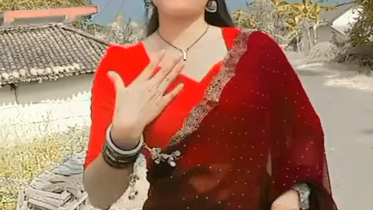Nepal🇳🇵] Tharu most famous tik tok crazy song🎵
