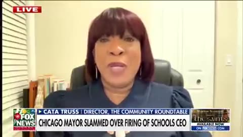 Chicago residents furious with mayor after shocking political decision-making
